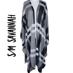 Lularoe Savannah Kaftan (S/M)